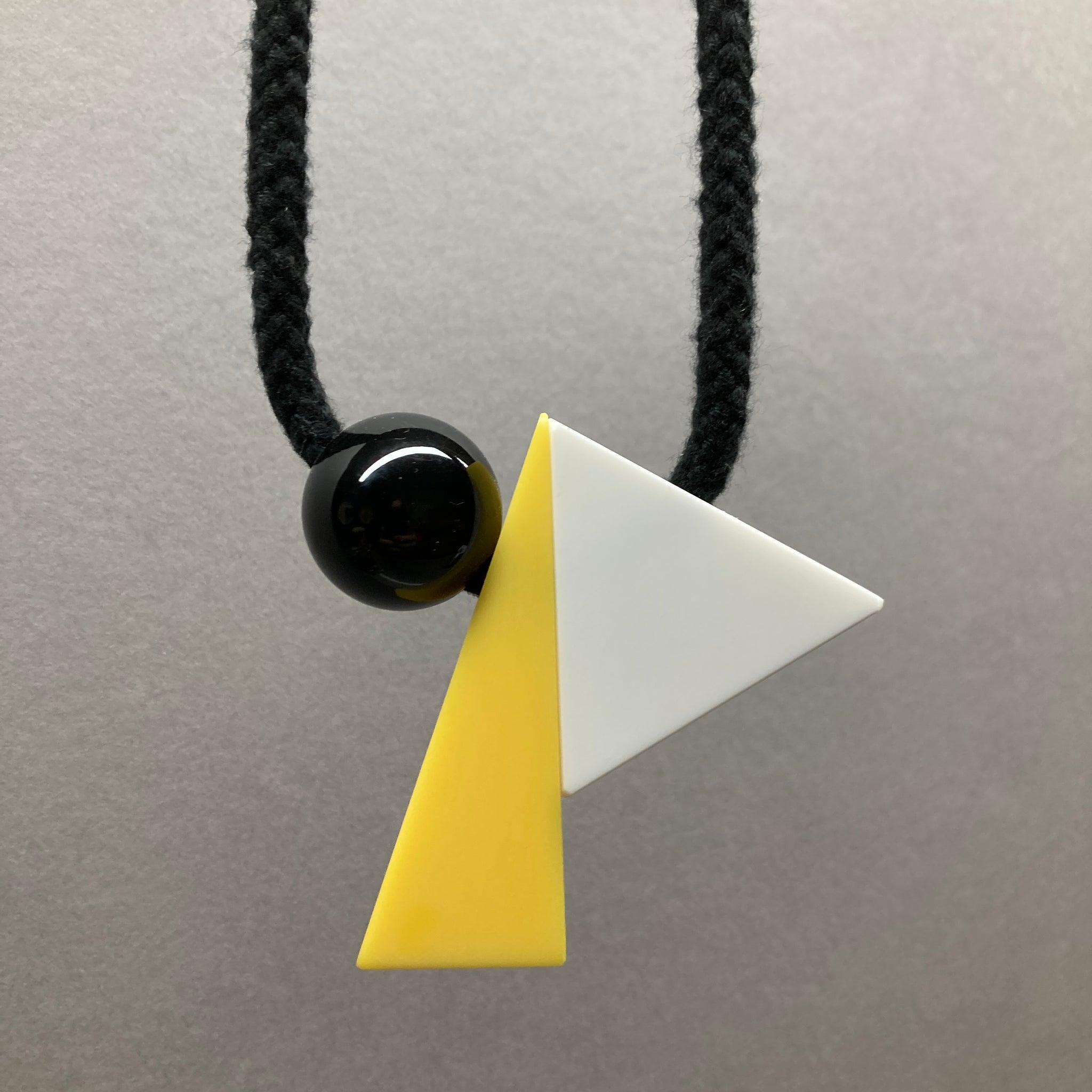 one-off design Yellow/white/black