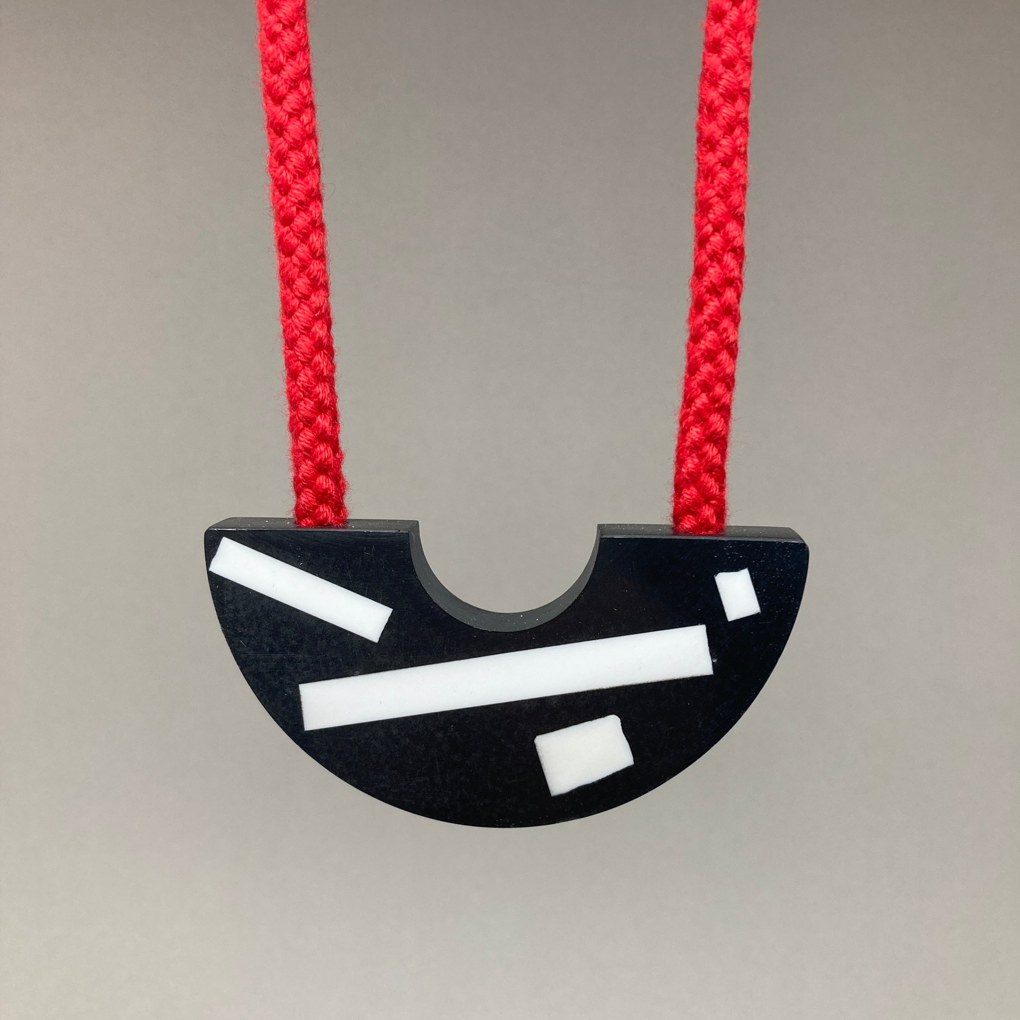Sample Ito necklace Red