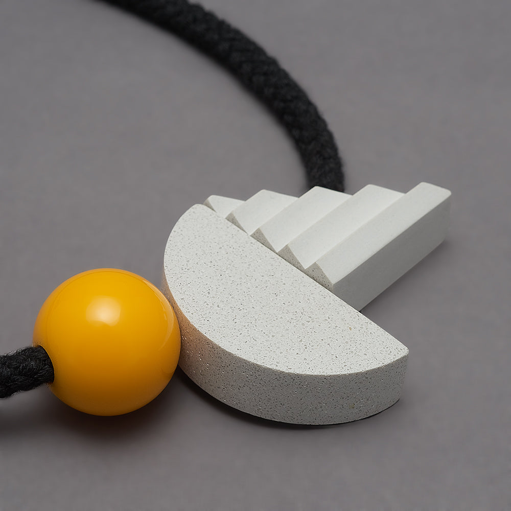 Pop necklace (yellow)